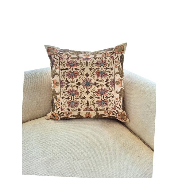 Vintage Embroidery Pottery Barn Throw Pillow 2011 Natural Moss Green Blue Red - Picture 6 of 10